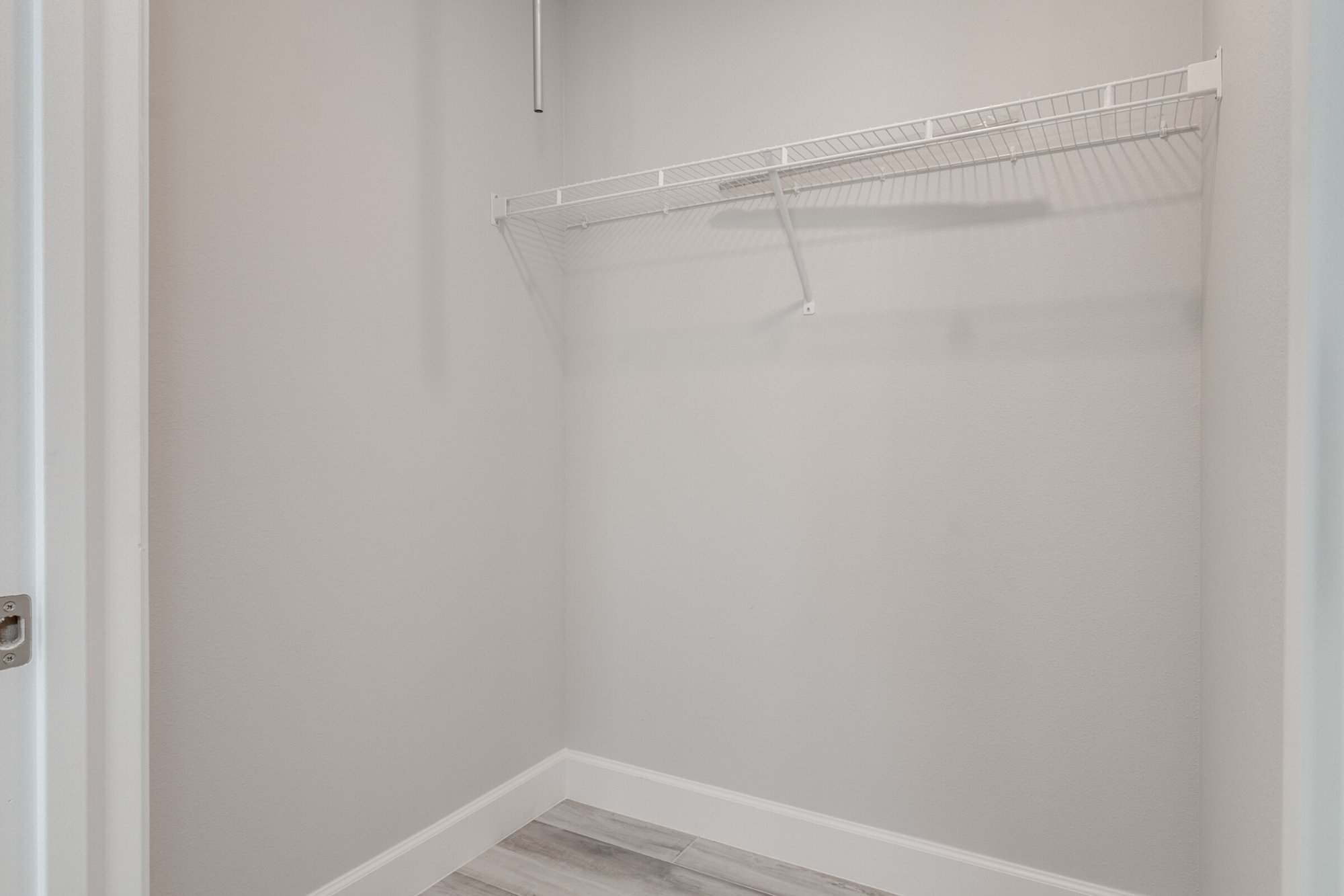 1380 Elmira - Walk-in closet